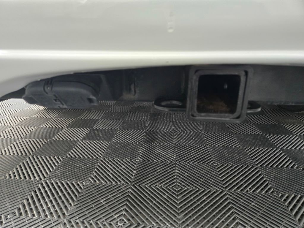 Used 2020 GMC Savana 2500 Extended w/ Enhanced Convenience Package image 5