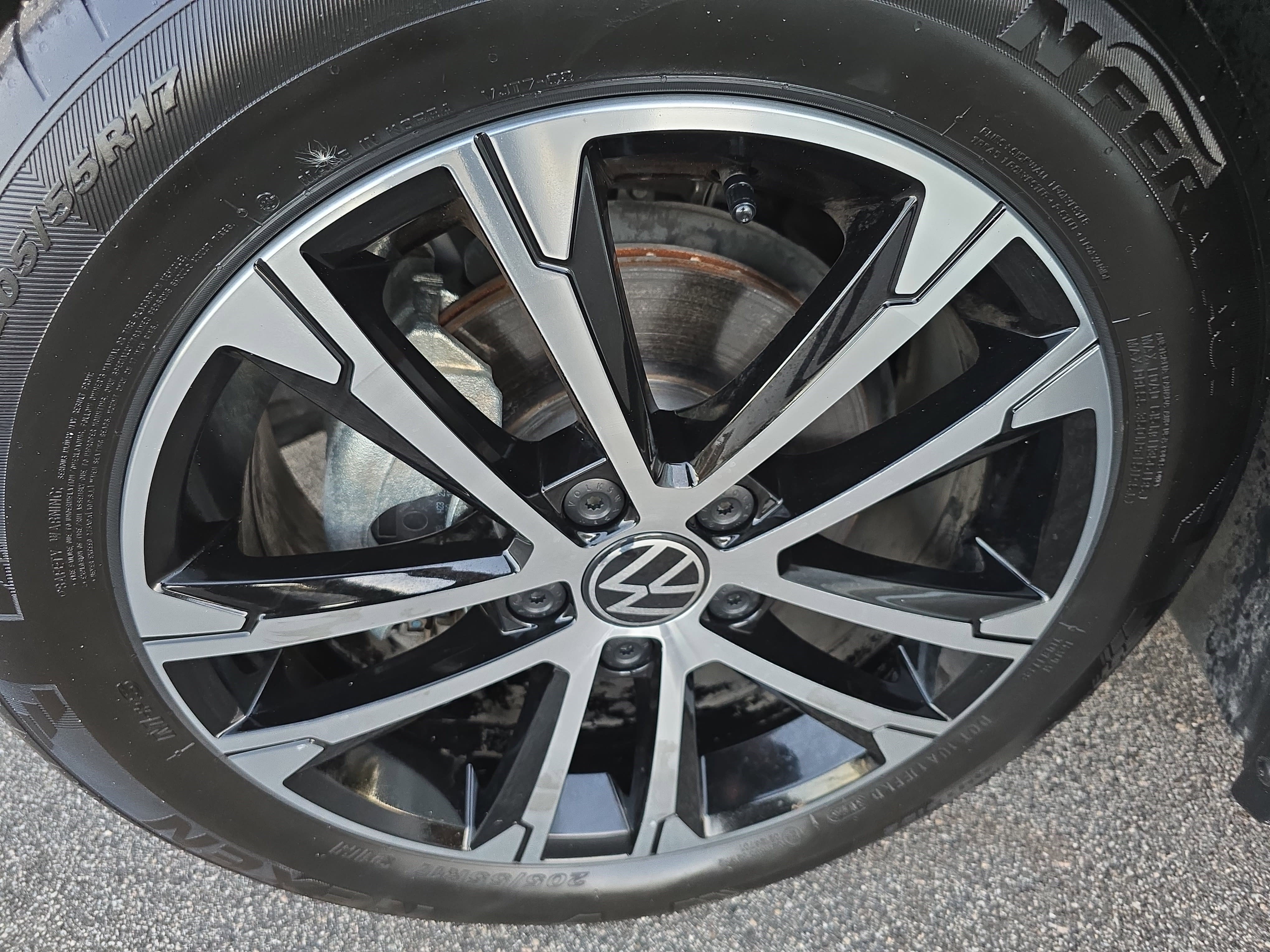 Used 2024 Volkswagen Jetta Sport image 31