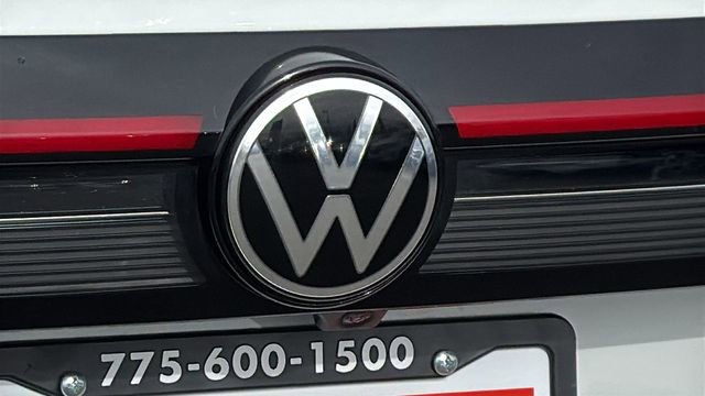 Used 2025 Volkswagen Taos SEL image 28
