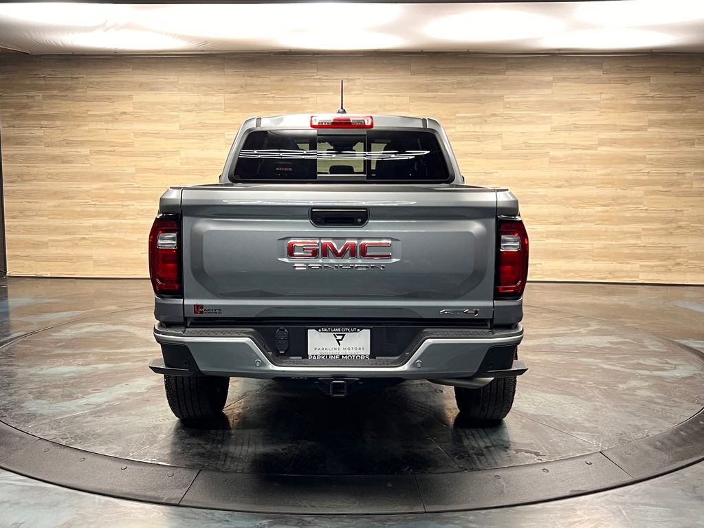 Used 2025 GMC Canyon AT4 w/ AT4 Premium Package image 23