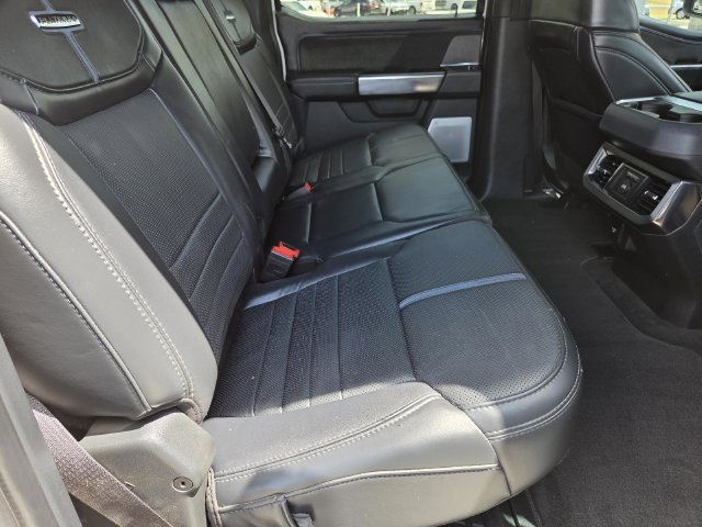 Used 2025 Ford F350 Platinum AWD/4WD image 31