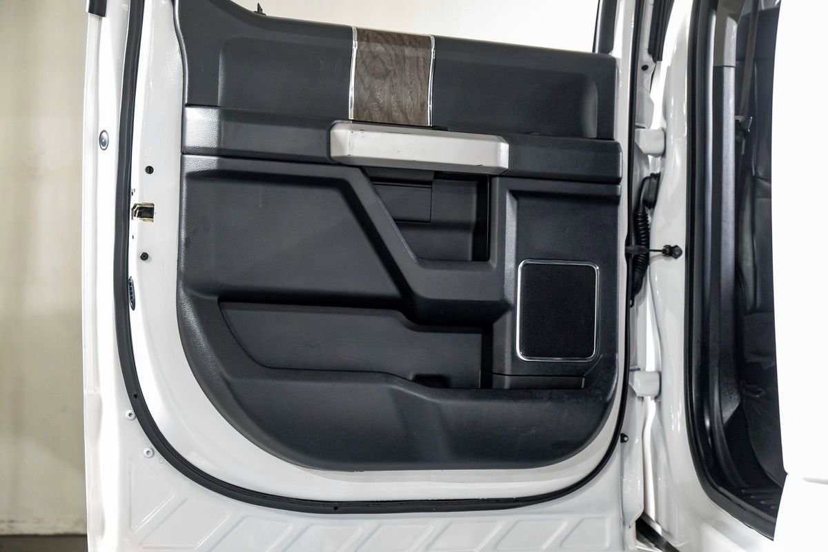 Used 2017 Ford F350 Lariat w/ Lariat Ultimate Package image 38