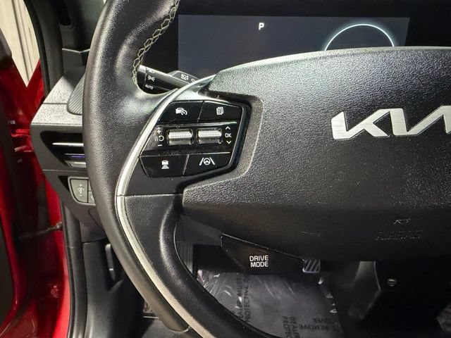 Used 2022 Kia EV6 GT-Line w/ GT-Line Suede Seat Package AWD/4WD image 18