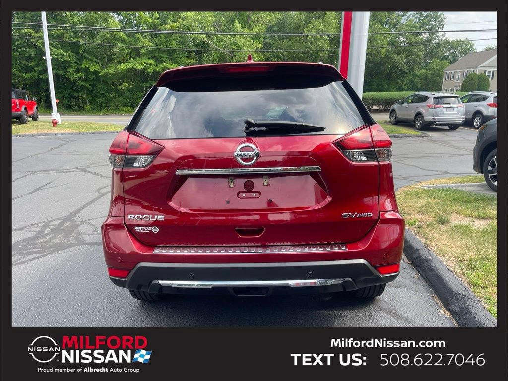 Used 2019 Nissan Rogue SV AWD/4WD image 4