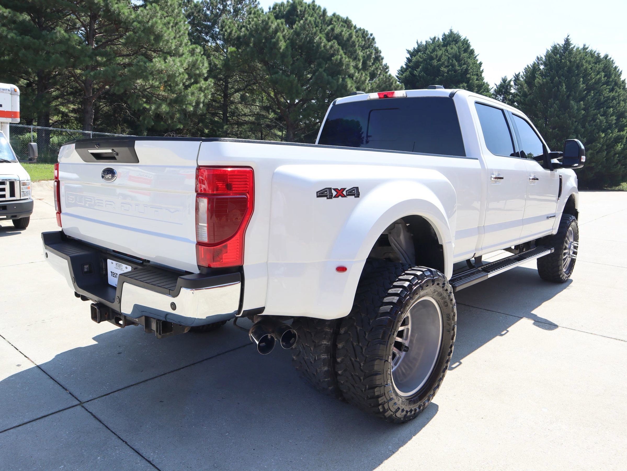 Used 2021 Ford F350 Lariat w/ Lariat Ultimate Package image 6