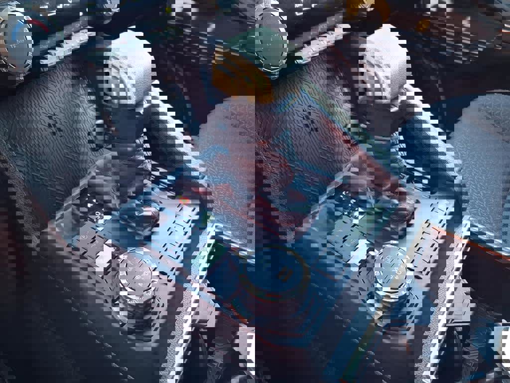 Used 2025 Toyota 4Runner SR5 image 15