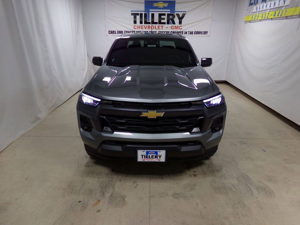 New 2025 Chevrolet Colorado LT w/ LT Convenience Package image 2
