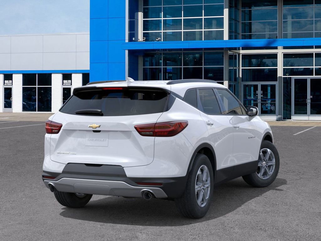 New 2026 Chevrolet Blazer LT image 4
