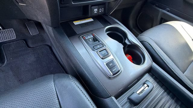 Used 2023 Honda Passport EX-L image 24