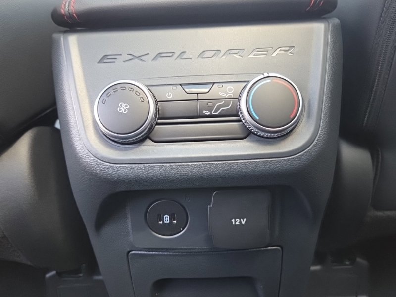 New 2026 Ford Explorer ST-Line AWD/4WD image 24
