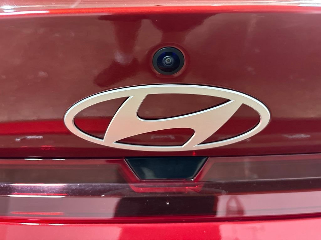 Certified 2025 Hyundai Elantra SE FWD image 27