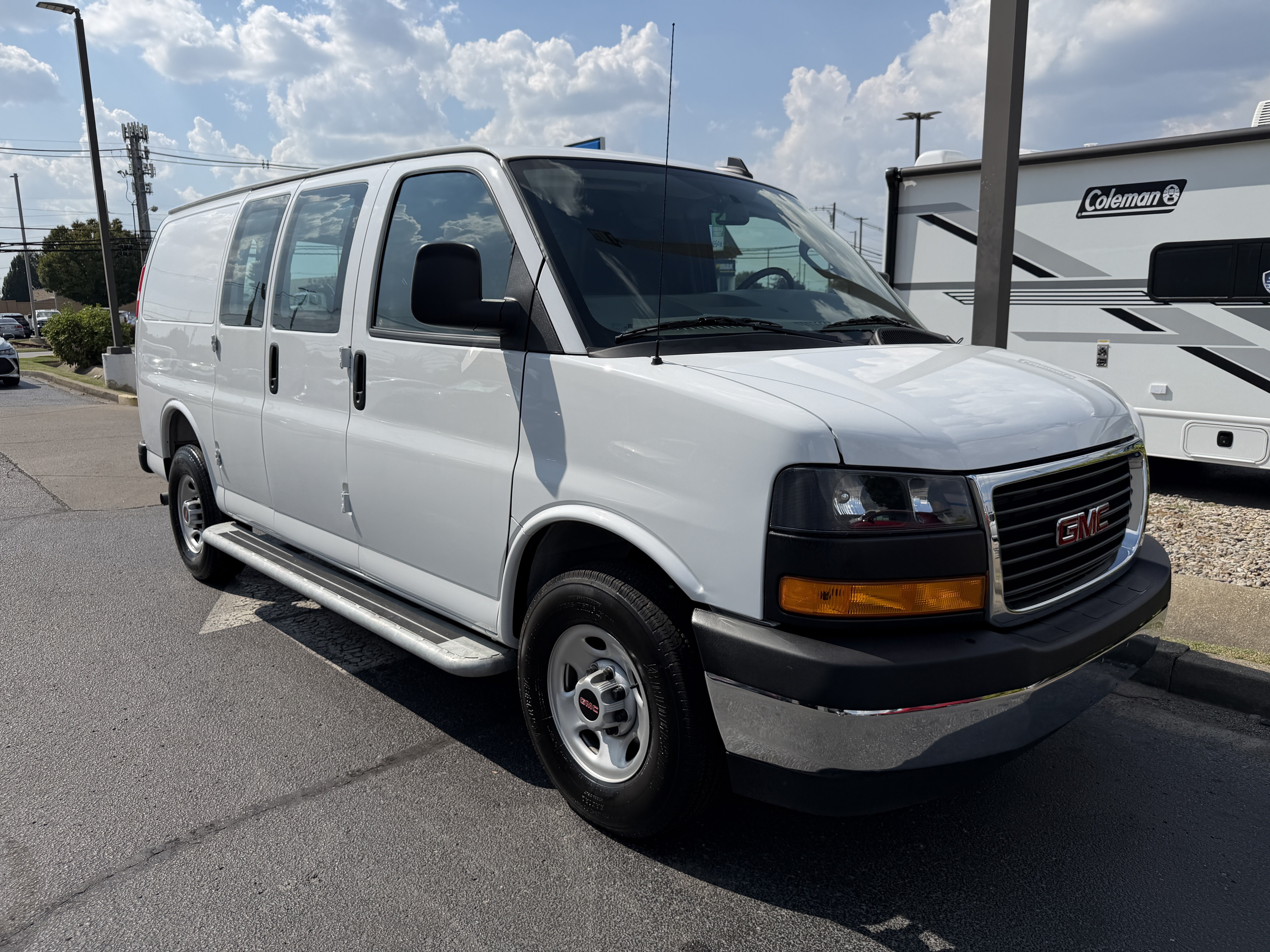 Used 2025 GMC Savana 2500 w/ Driver Convenience Package RWD image 2
