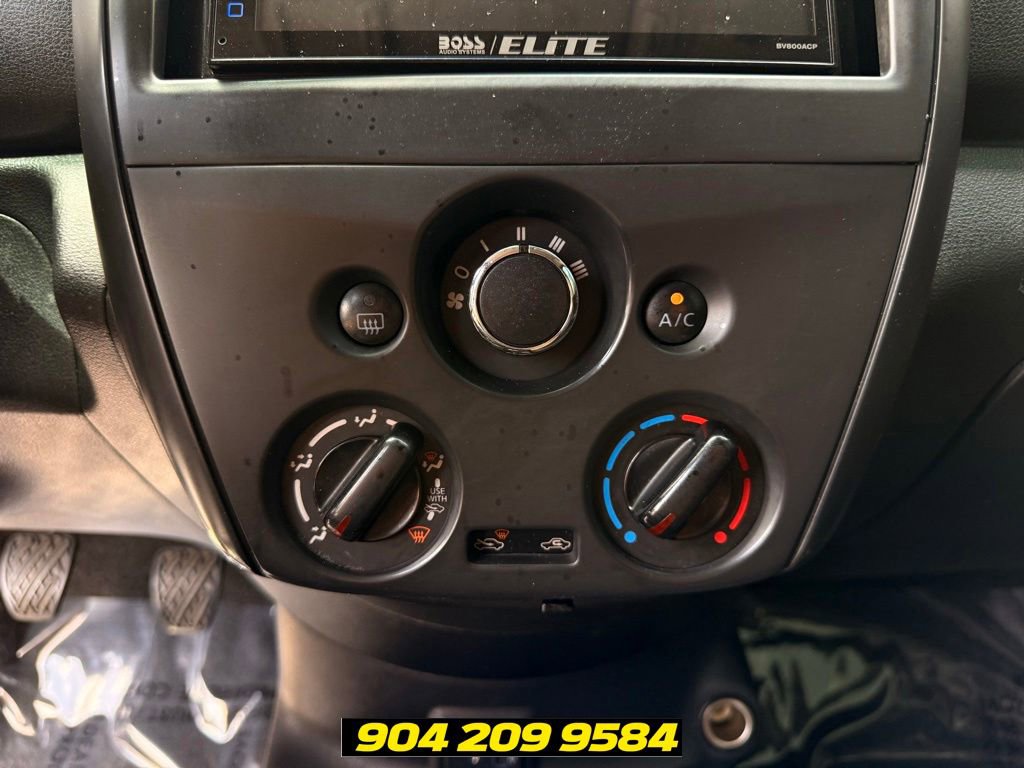 Used 2019 Nissan Versa S FWD image 15