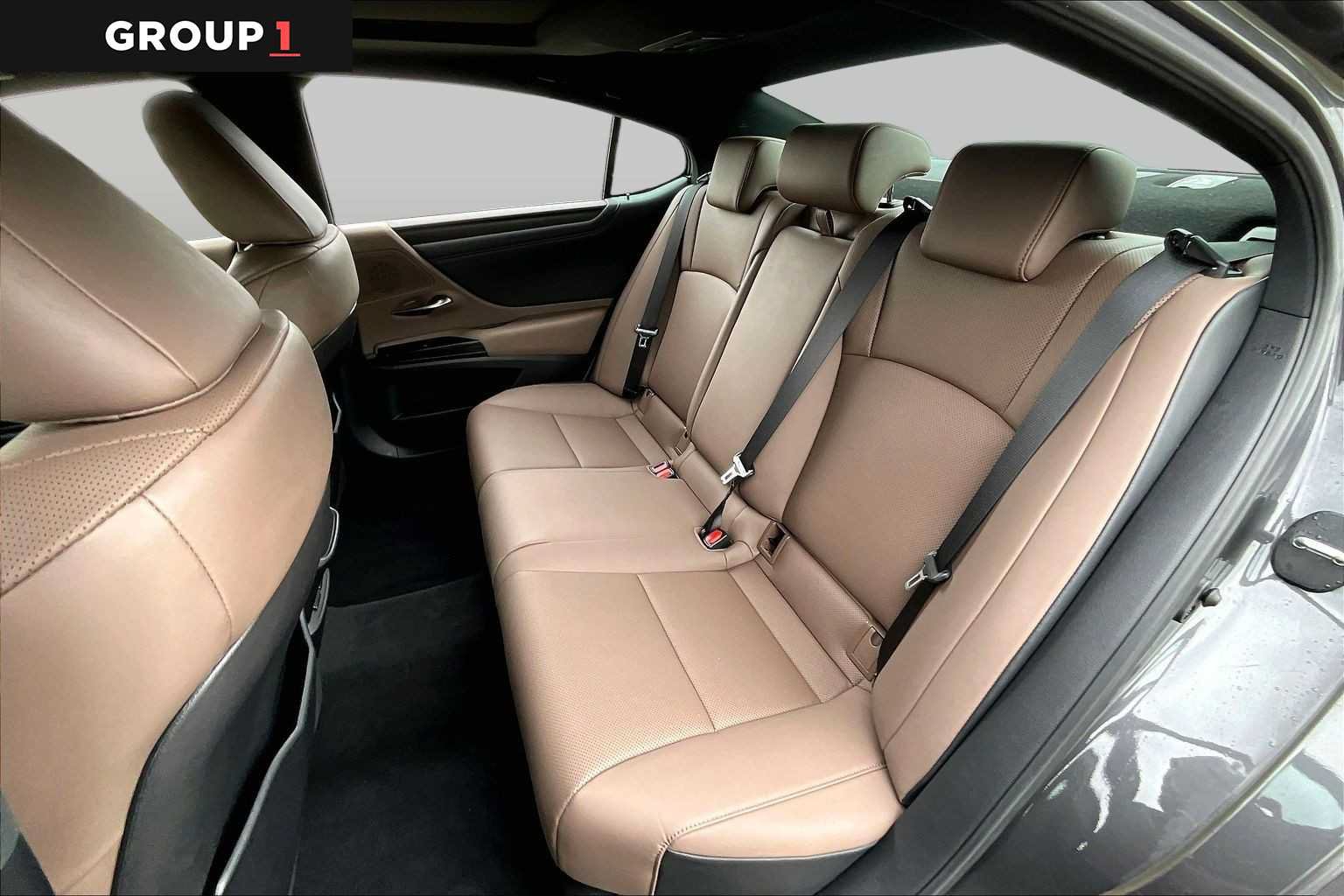 Used 2024 Lexus ES 350 w/ Premium Package FWD image 18
