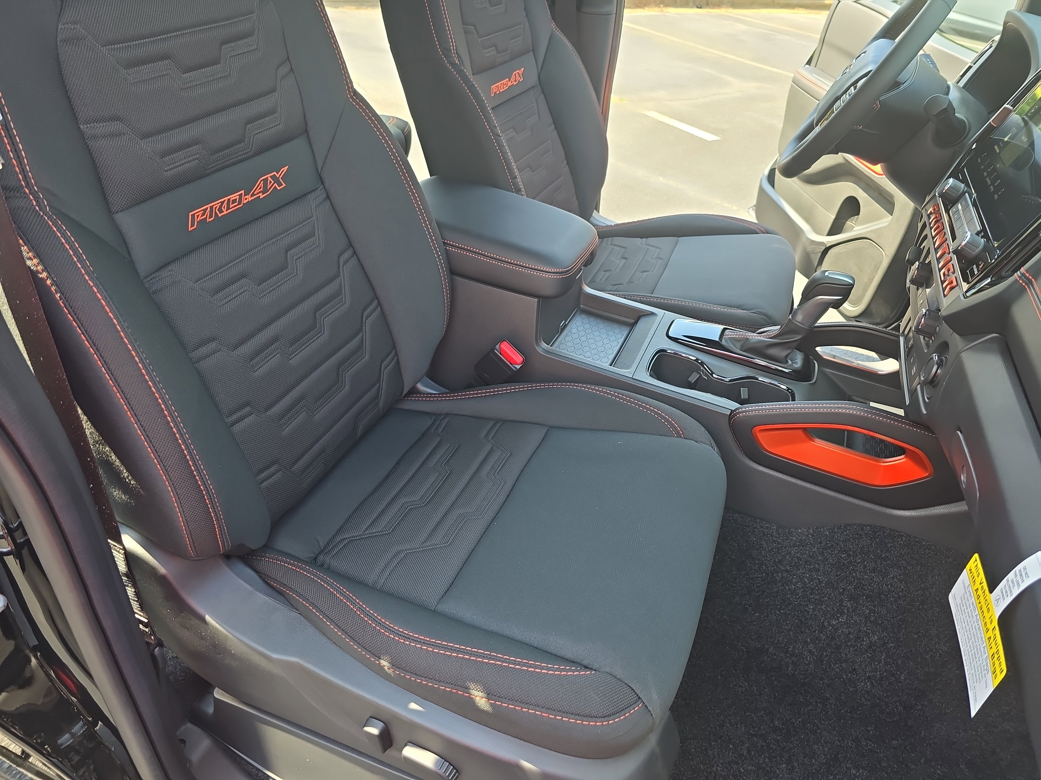 New 2025 Nissan Frontier PRO-4X w/ Interior Protection Package image 10