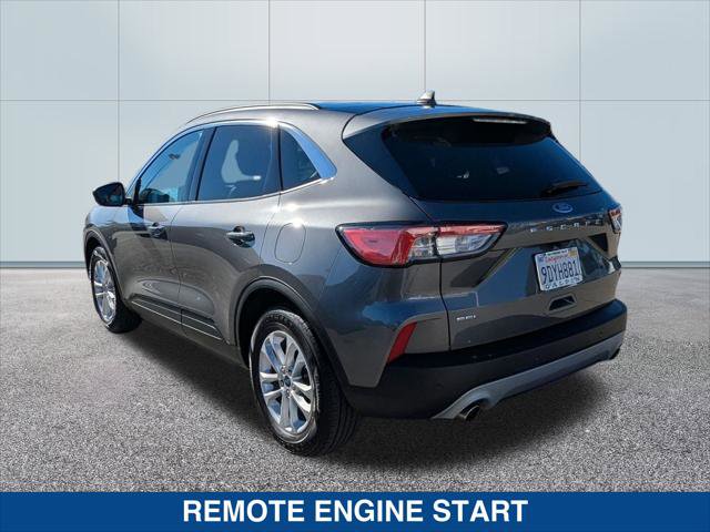 Certified 2022 Ford Escape SEL image 3