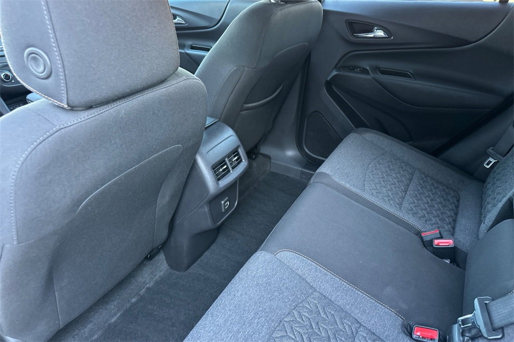 Used 2024 Chevrolet Equinox LT image 15