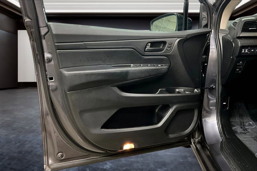 Used 2025 Honda Odyssey EX-L image 20
