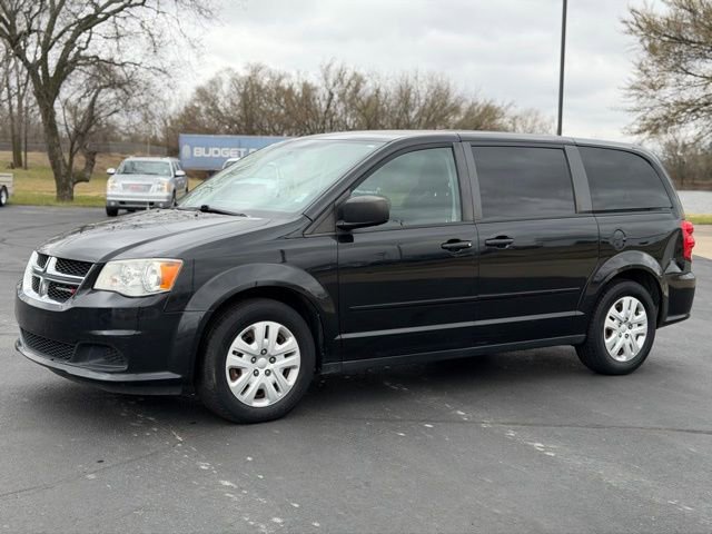 Used 2015 Dodge Grand Caravan SE w/ Quick Order Package 29E SE image 3