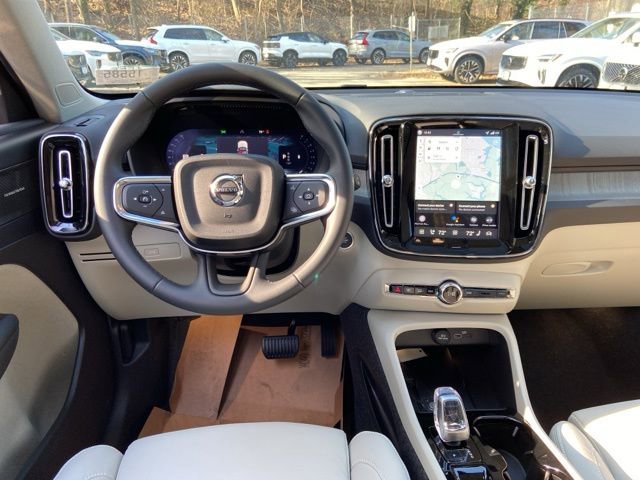 New 2026 Volvo XC40 B5 Ultra w/ Climate Package image 12
