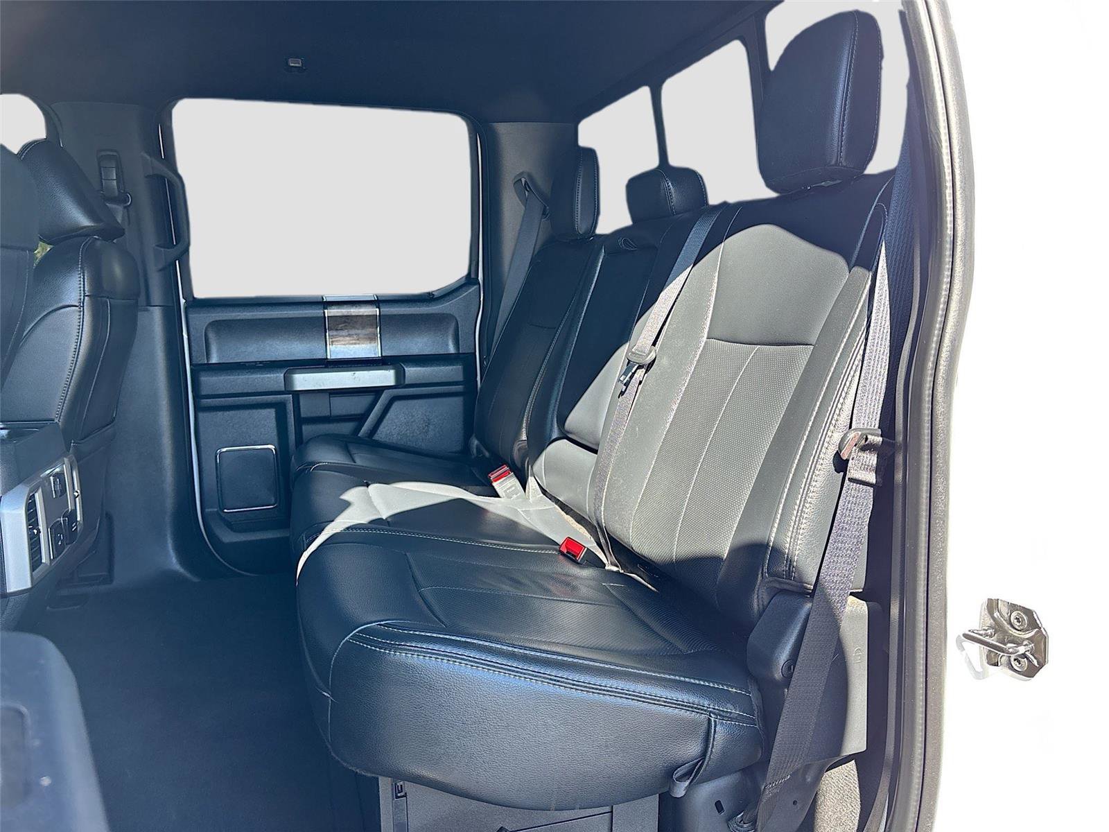 Used 2022 Ford F250 Lariat w/ Lariat Value Package image 26