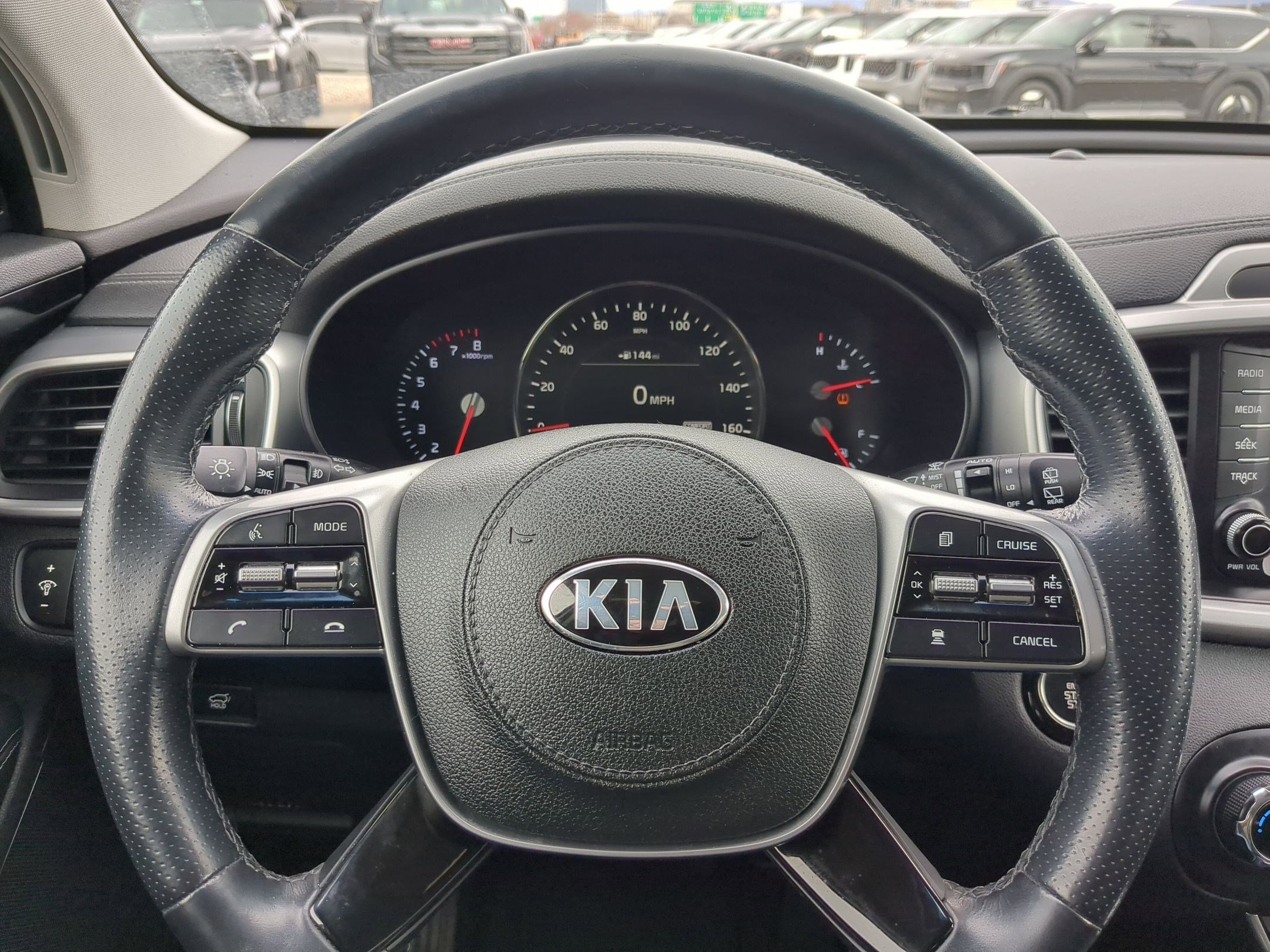 Used 2019 Kia Sorento SX w/ SX Touring Package image 16