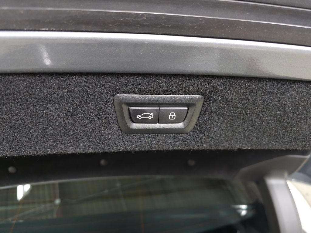 Used 2025 BMW 840i xDrive AWD/4WD image 8