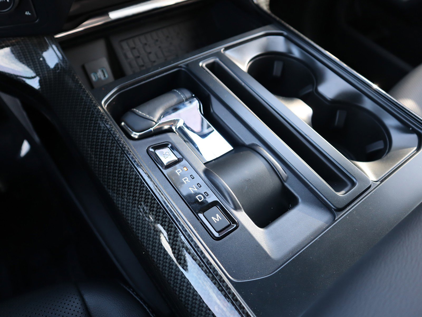 New 2023 Ford F150 Lariat w/ Equipment Group 502A High image 31