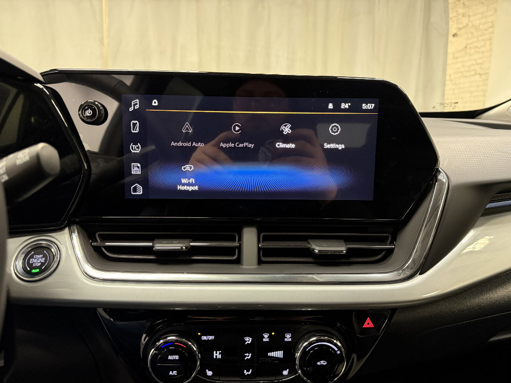 New 2026 Chevrolet Trax LT w/ LT Convenience Package image 28