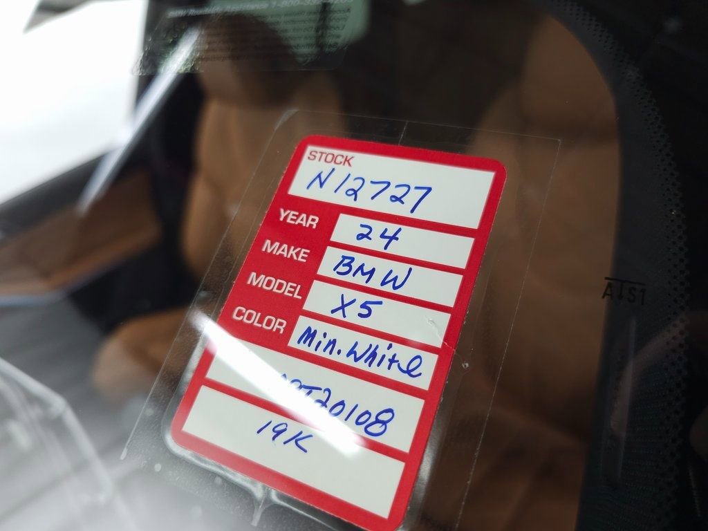 Used 2024 BMW X5 xDrive40i w/ Premium Package image 41