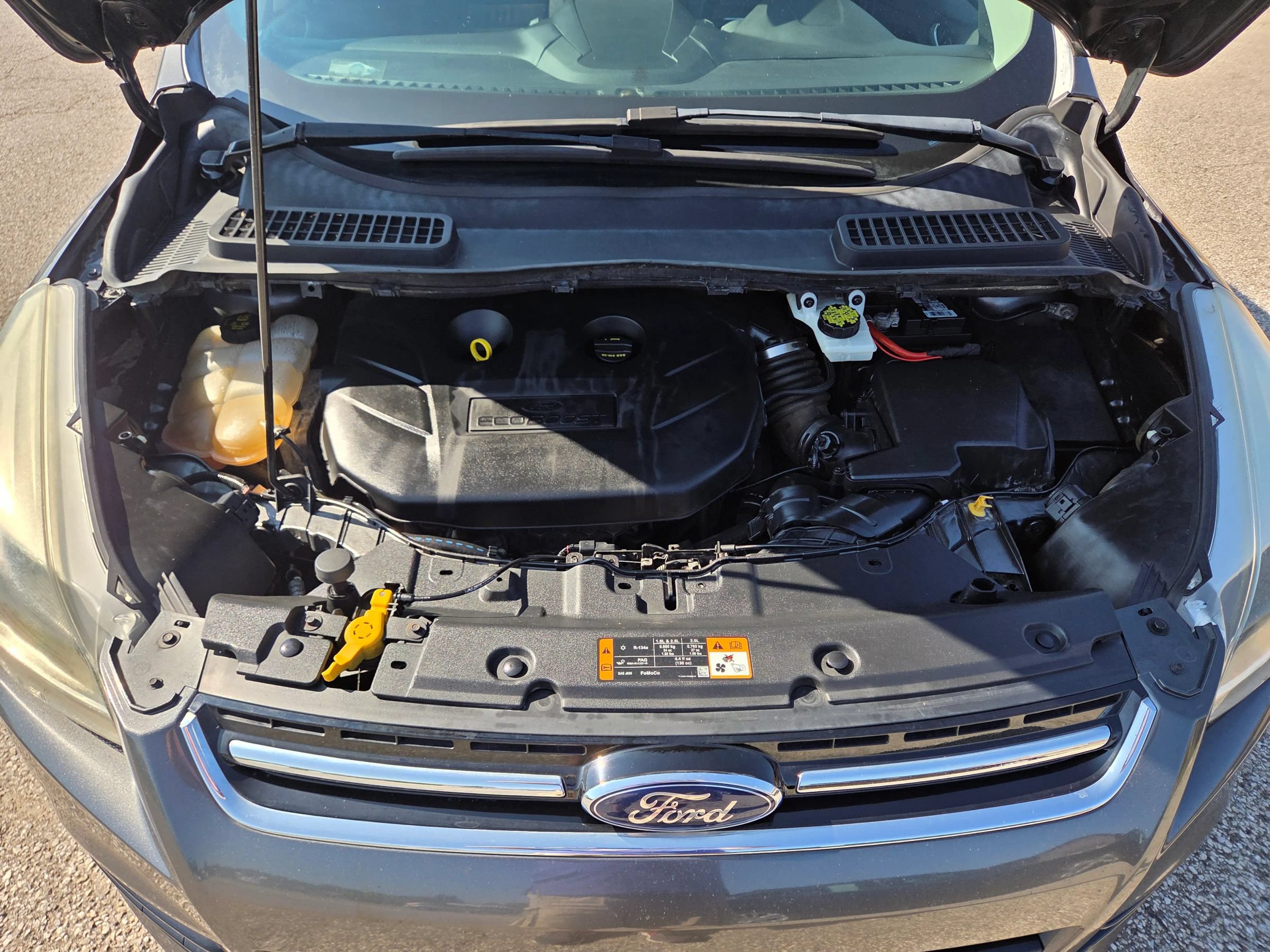 Used 2016 Ford Escape Titanium w/ Equipment Group 301A AWD/4WD image 23