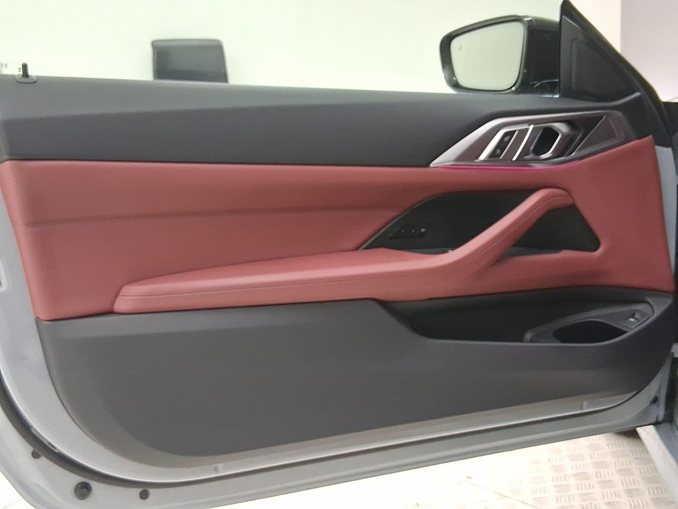 Used 2024 BMW M440i Coupe w/ Shadowloine Package RWD image 14