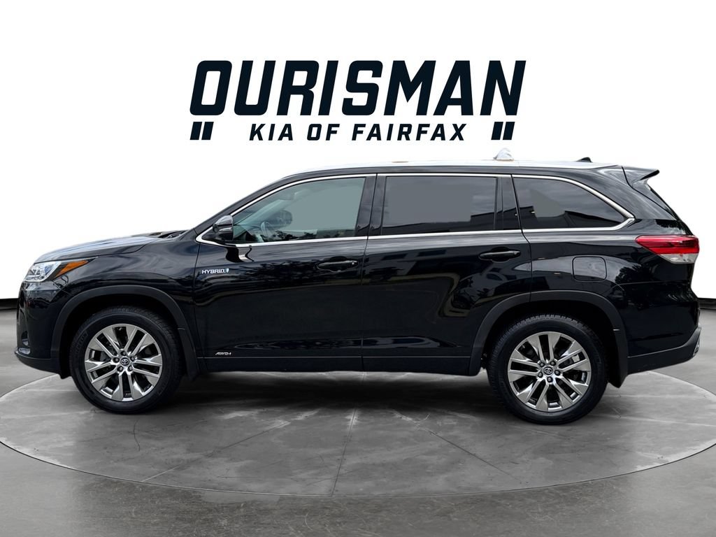 Used 2019 Toyota Highlander Limited Platinum AWD/4WD image 3