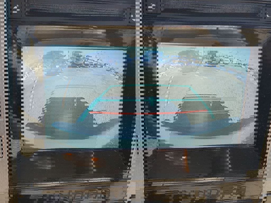 Used 2018 Toyota Tundra SR image 18