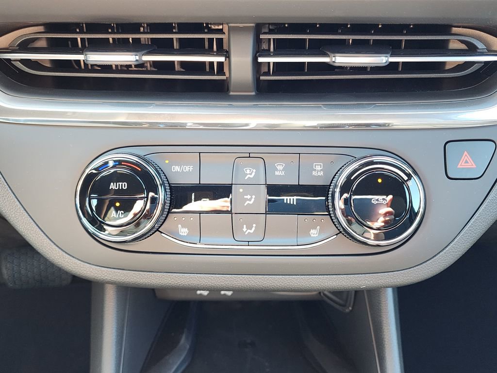 New 2026 Buick Envista Preferred image 26