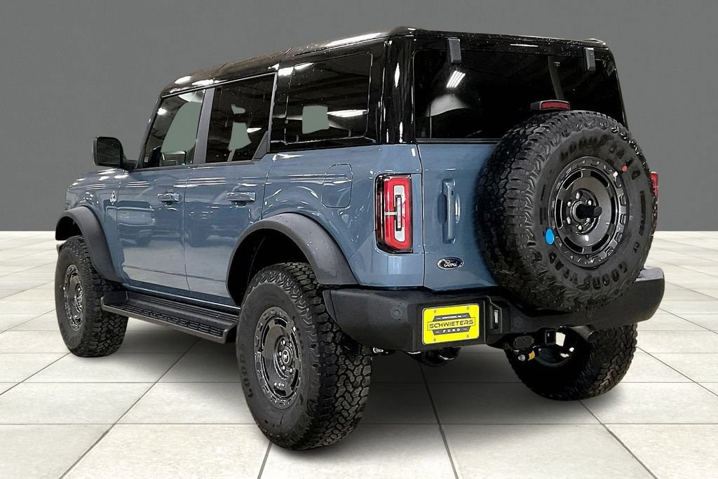 New 2025 Ford Bronco Outer Banks w/ Sasquatch Package AWD/4WD image 3