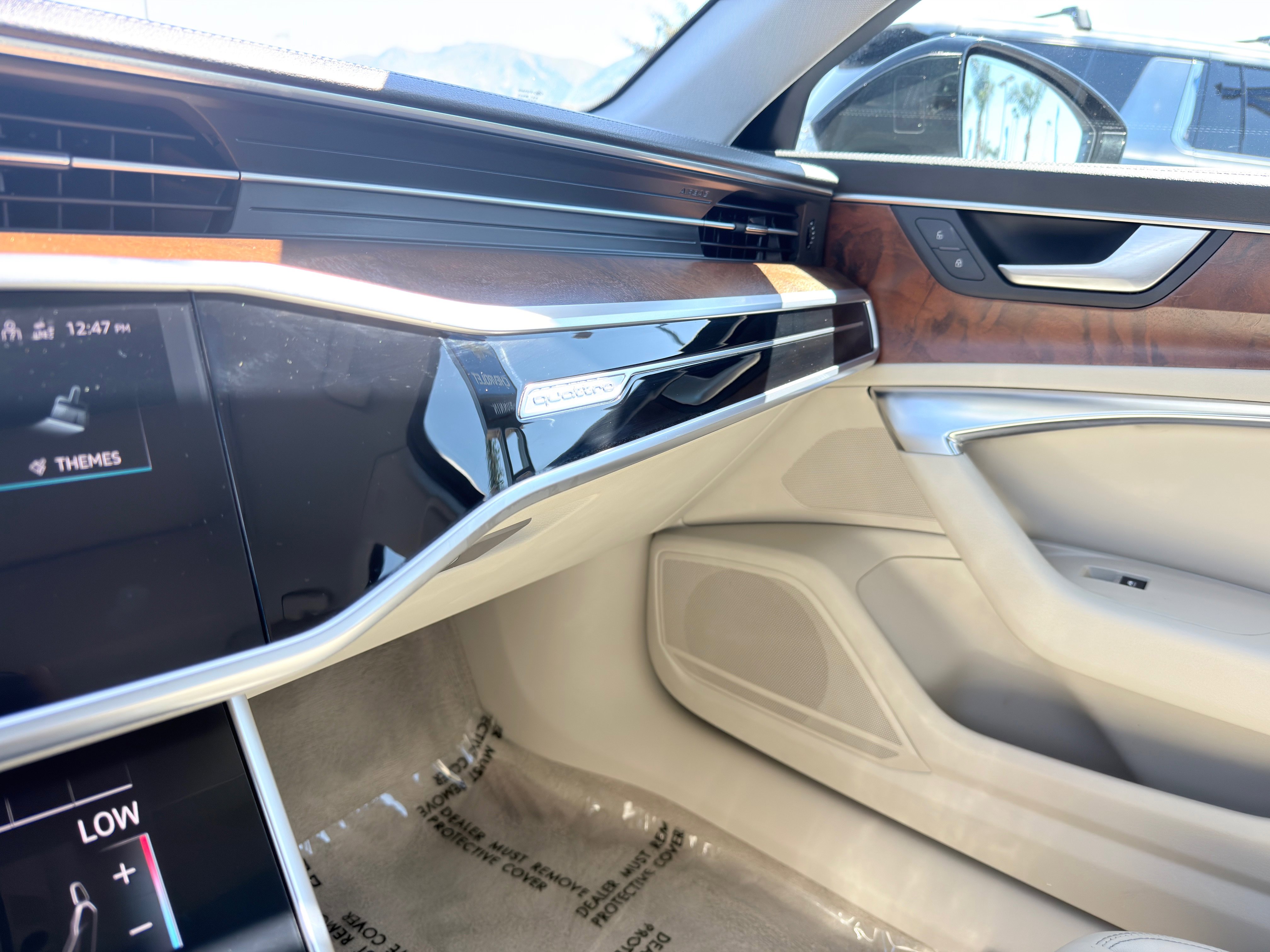 Used 2023 Audi A6 Premium image 33