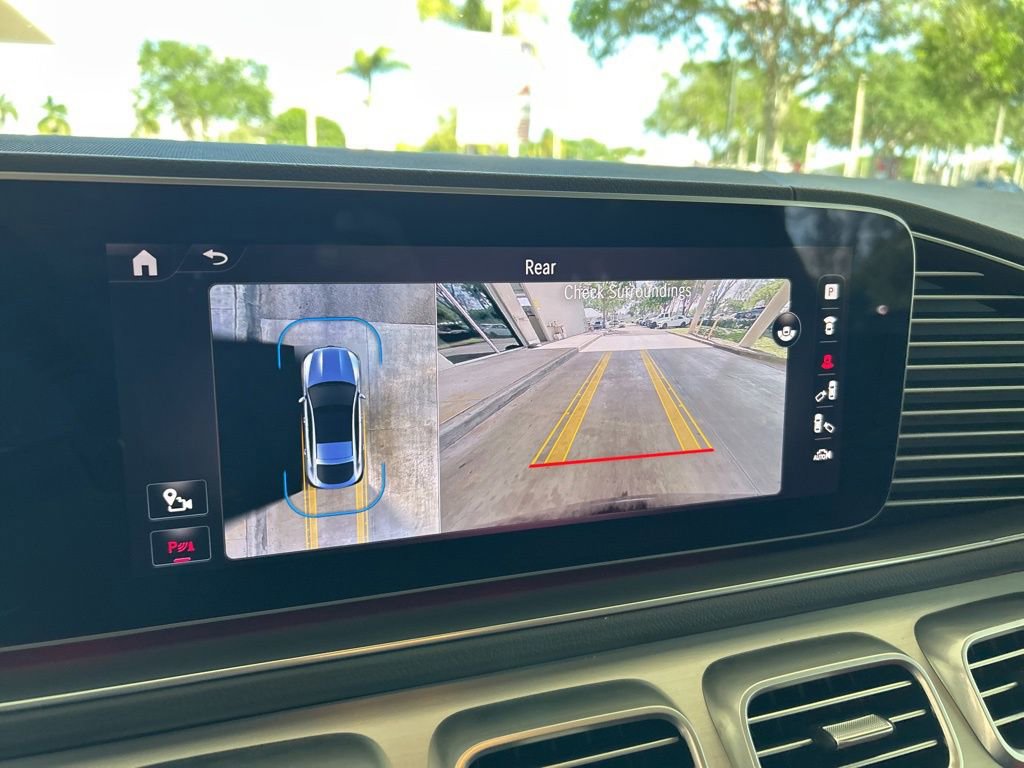 Used 2024 Mercedes-Benz GLE 53 AMG 4MATIC Coupe w/ Driver Assistance Package image 10