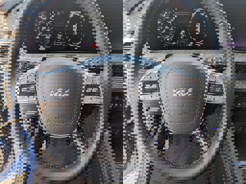 Used 2025 Kia Telluride SX image 29