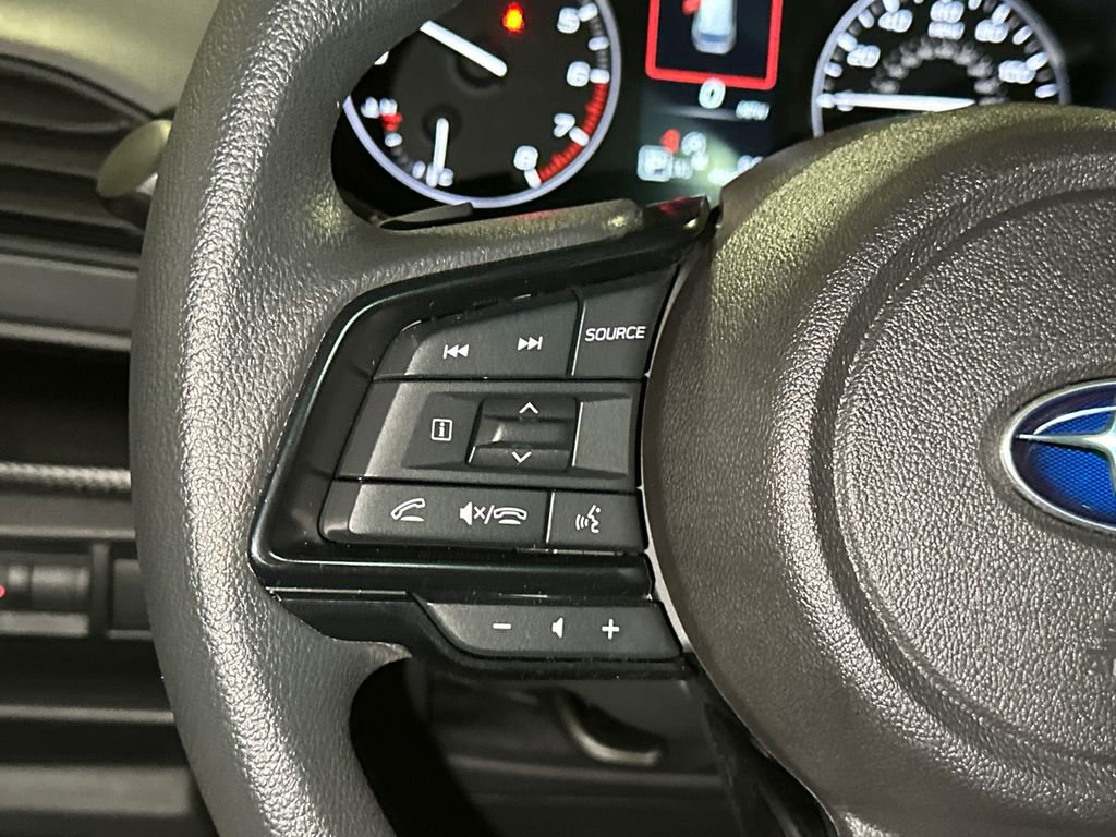 Used 2025 Subaru Crosstrek 2.0i Premium image 25