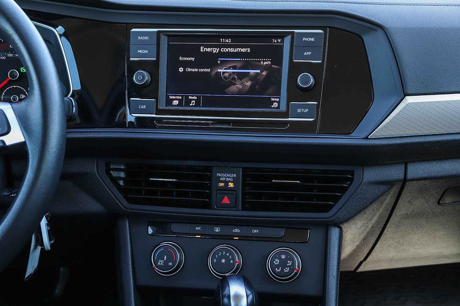 Used 2019 Volkswagen Jetta S w/ Driver Assistance Package image 13