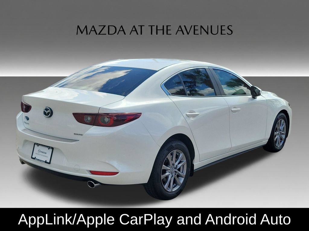 Used 2024 MAZDA MAZDA3 s FWD image 4