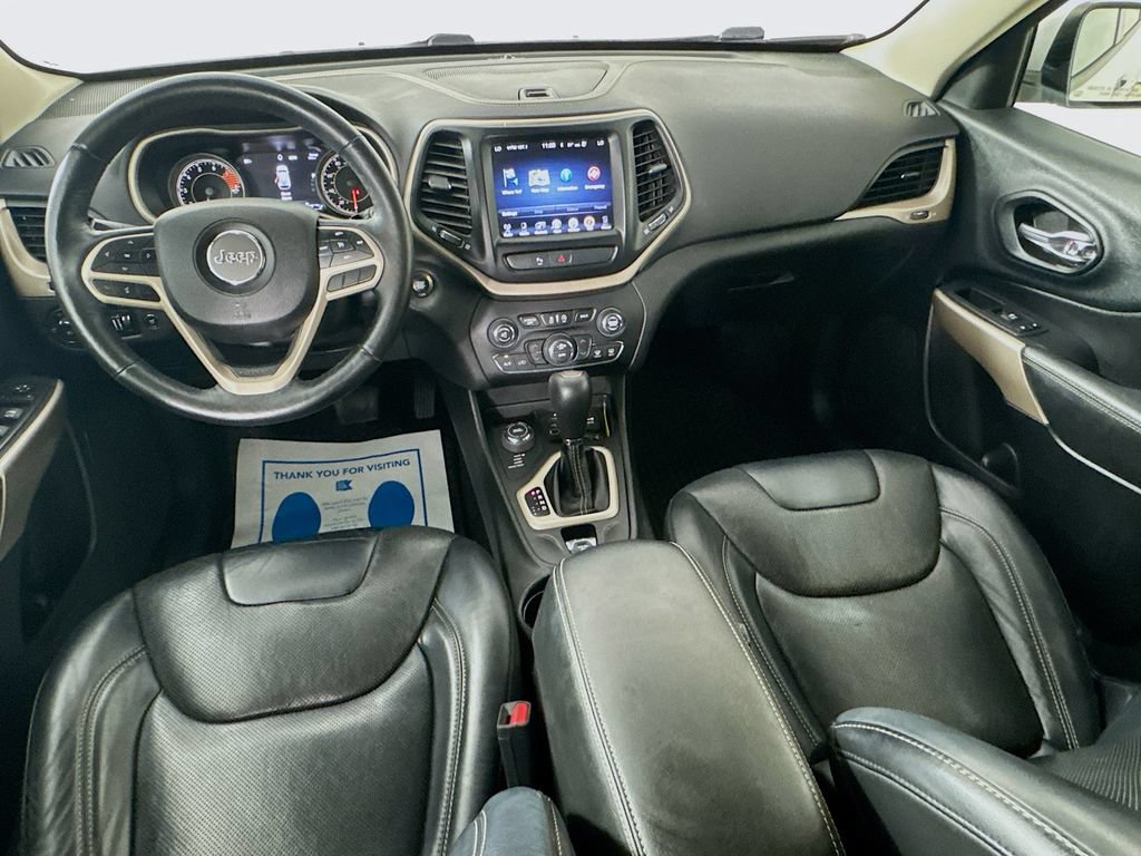 Used 2017 Jeep Cherokee High Altitude w/ Luxury Group AWD/4WD image 26