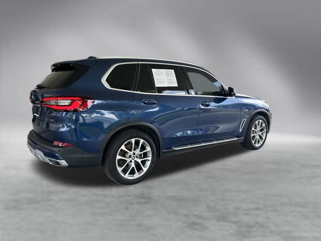 Used 2023 BMW X5 xDrive45e AWD/4WD image 3