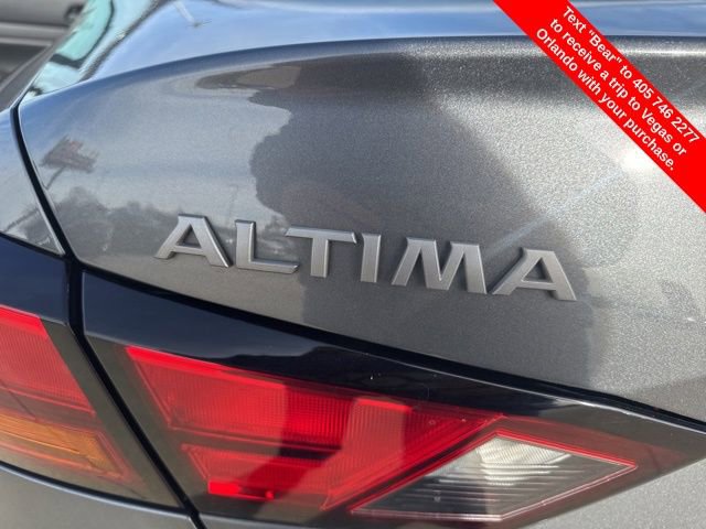 Used 2025 Nissan Altima 2.5 SV image 13