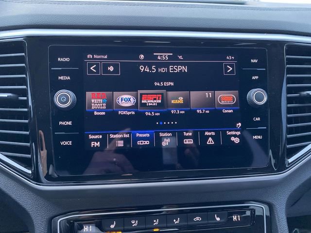 Used 2023 Volkswagen Atlas SEL R-Line image 20