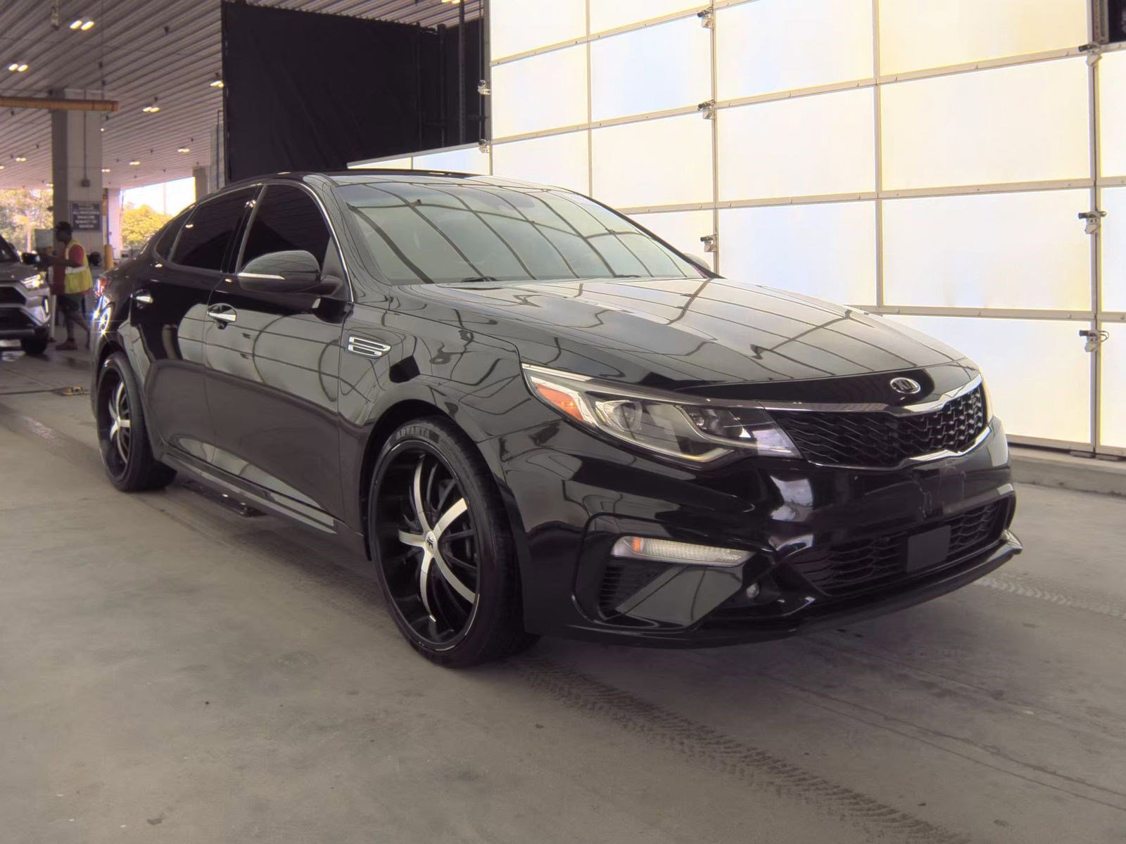 Used 2019 Kia Optima EX FWD image 6