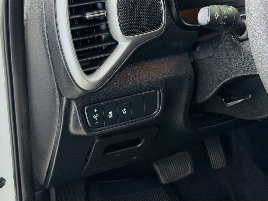 Used 2024 Kia Soul LX w/ Option Group 015 image 12