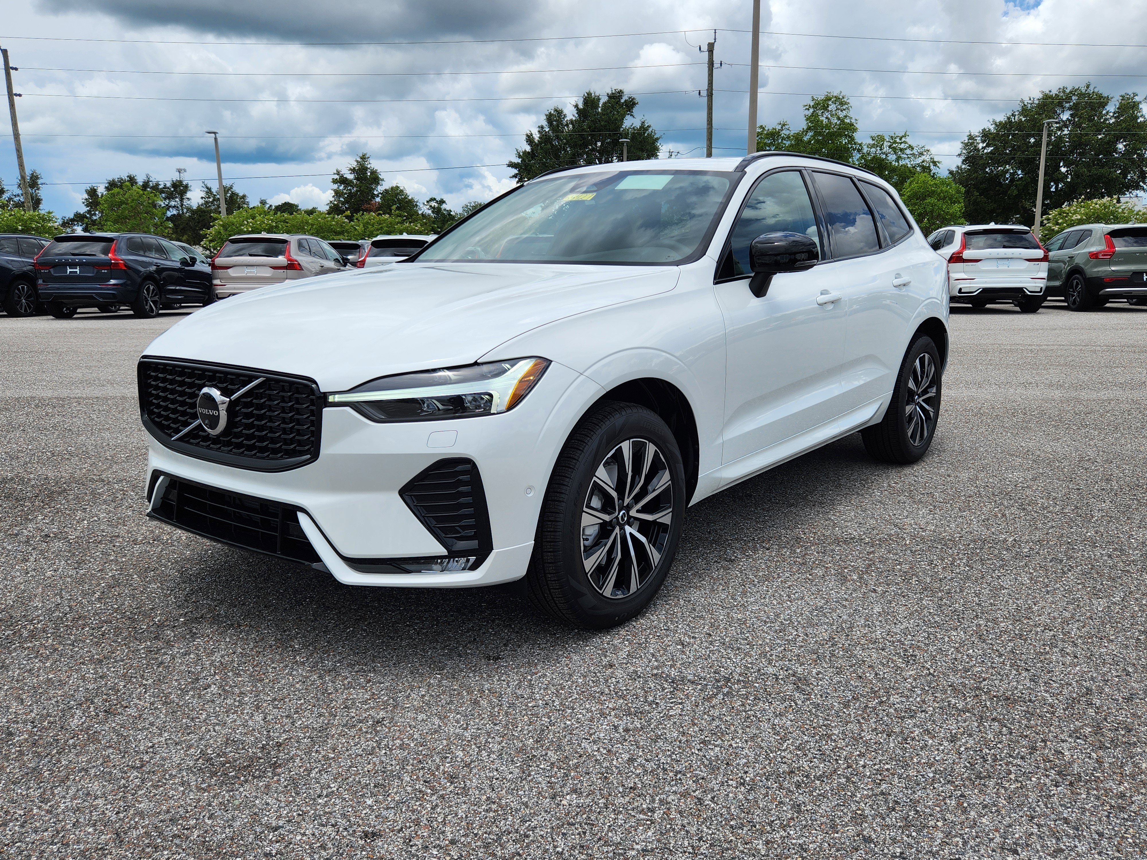 New 2025 Volvo XC60 B5 Plus w/ Protection Package Premier image 3