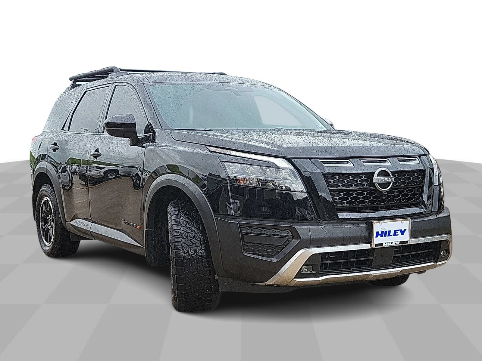Used 2025 Nissan Pathfinder Rock Creek AWD/4WD image 2